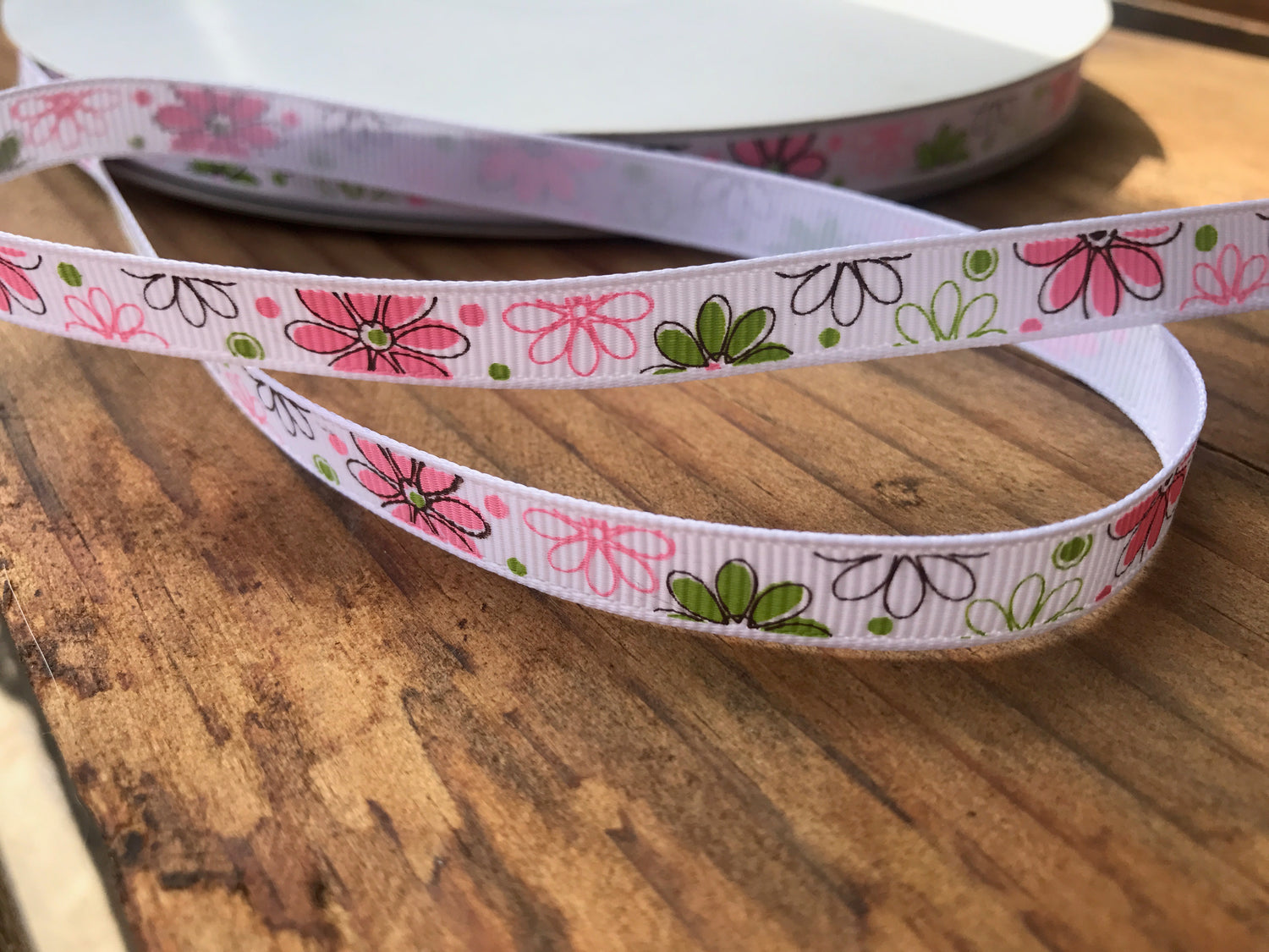 9mm Pink & Green Flower